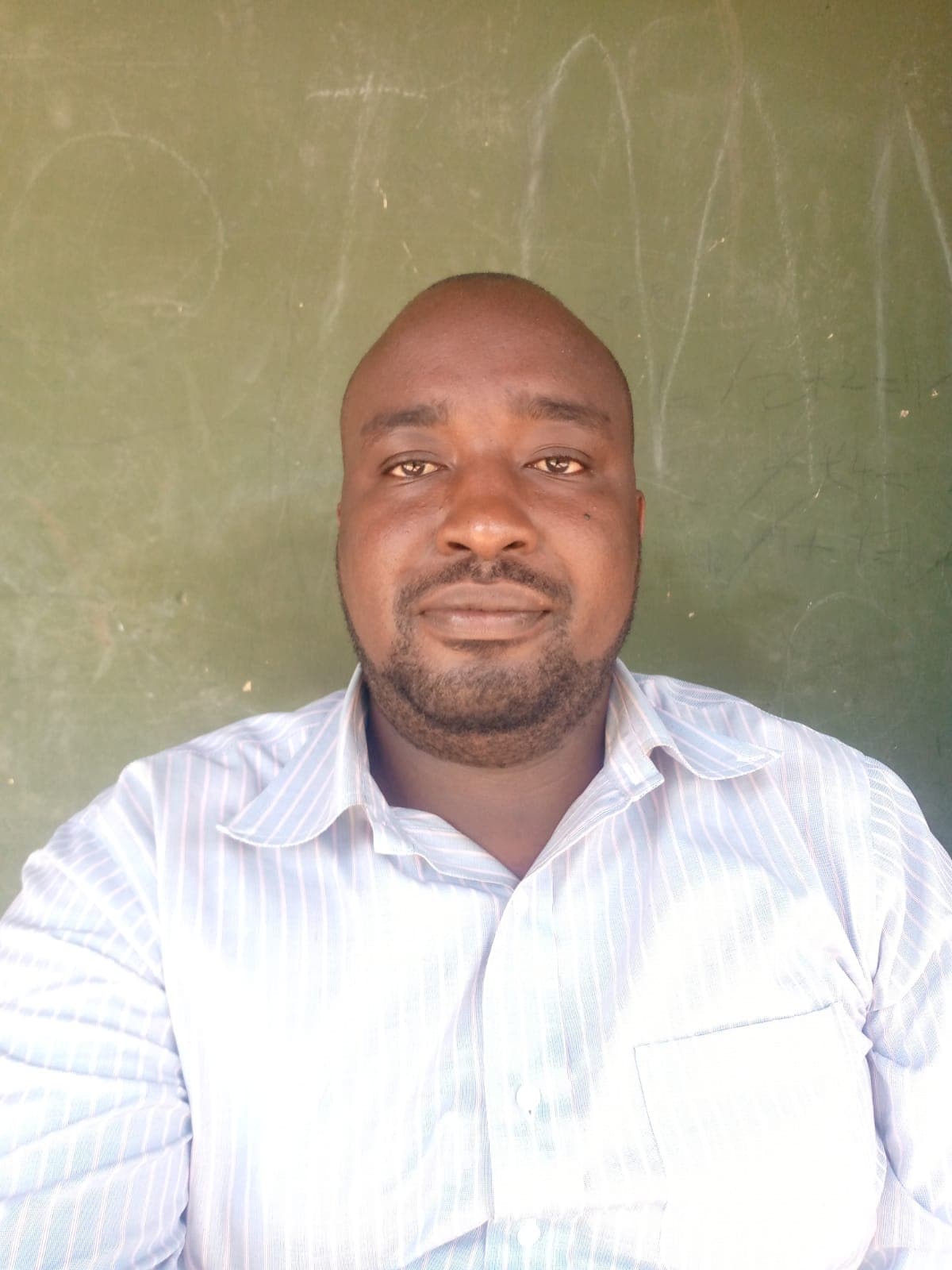 Portrait of Isaac Odiwuor of CHAKE.